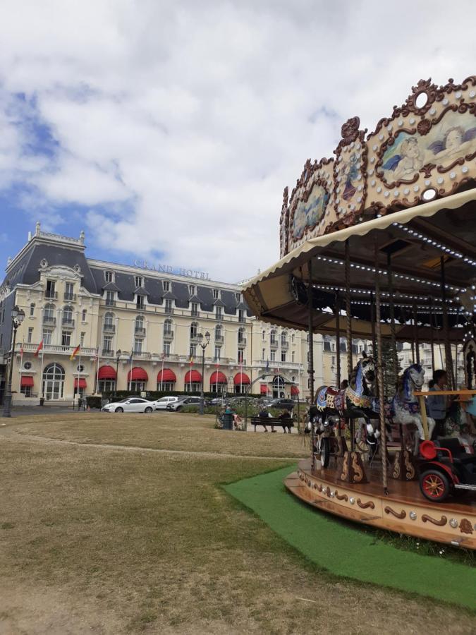 Apartamento L'Annexe Cabourg Exterior foto