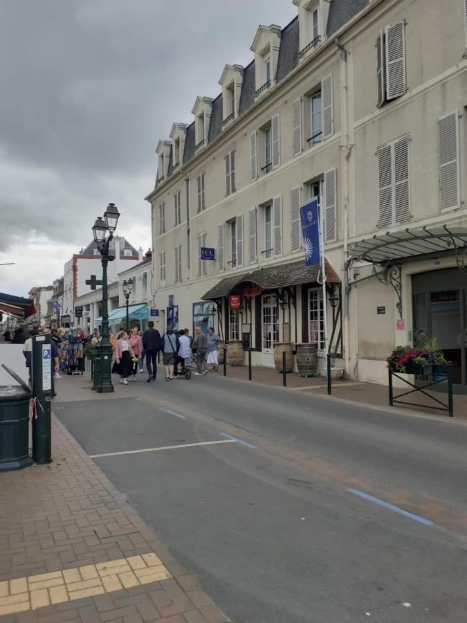 Apartamento L'Annexe Cabourg Exterior foto